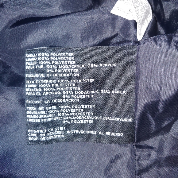 Guess Quilted Puffer Jacket full zip women's Size L Black with white pattern - Picture 12 of 16